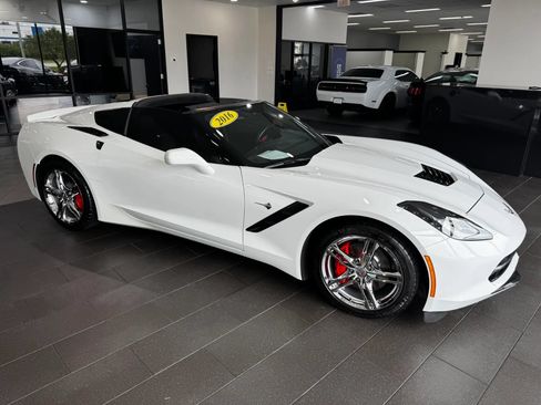 Used 2016 Chevrolet Corvette Stingray Coupe w/ Battery Protection Package RWD image 6