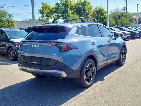 New 2026 Kia Sportage EX w/ EX Panoramic Sunroof Package AWD/4WD image 6