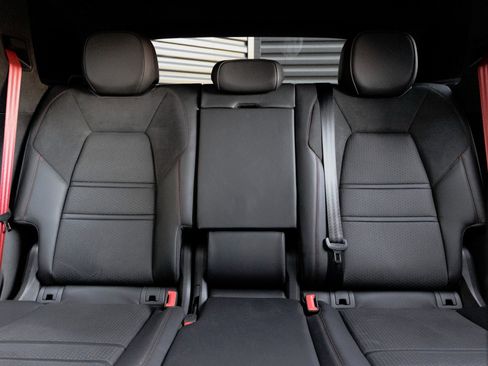 New 2025 Porsche Cayenne GTS image 29