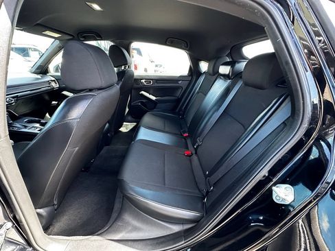 Used 2023 Honda Civic Sport image 16