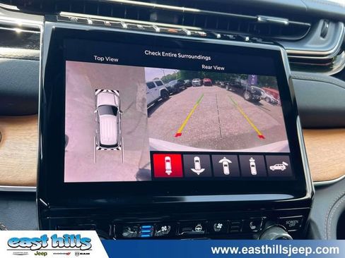 Certified 2023 Jeep Grand Cherokee Summit AWD/4WD image 35