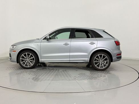 Used 2018 Audi Q3 2.0T Premium Plus w/ Premium Plus Package AWD/4WD image 2
