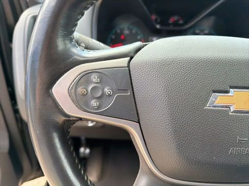 Used 2015 Chevrolet Colorado Z71 AWD/4WD image 17