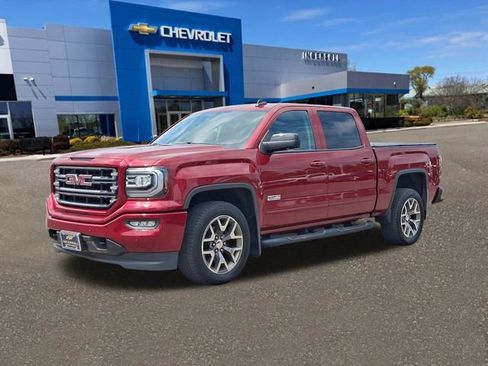 Used 2018 GMC Sierra 1500 SLT AWD/4WD image 33