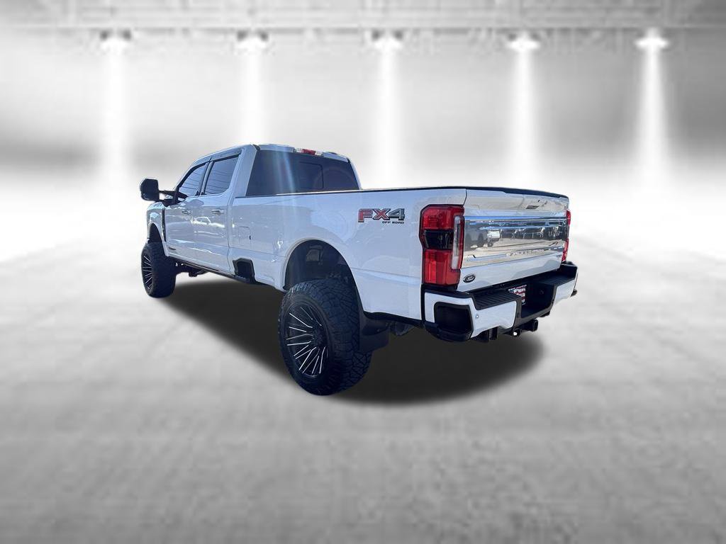 Used 2025 Ford F350 Platinum w/ Platinum Plus Package AWD/4WD image 7