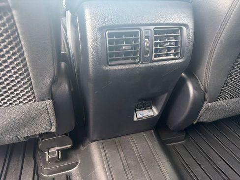 Used 2023 Toyota 4Runner TRD Off-Road Premium w/ Off Road Premium Plus Package AWD/4WD image 38