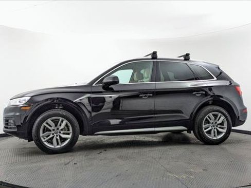 Used 2020 Audi Q5 2.0T Premium w/ Convenience Package AWD/4WD image 3