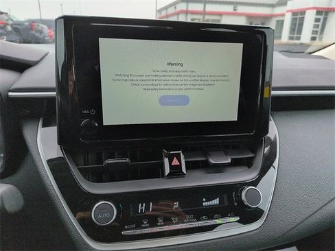 Certified 2024 Toyota Corolla LE image 21