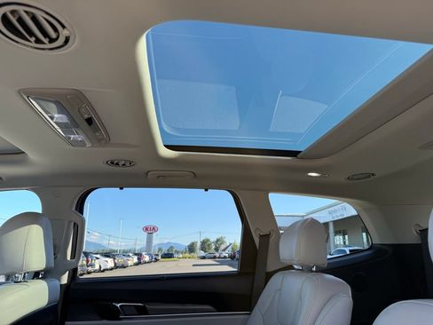 Used 2021 Kia Telluride SX w/ Nightfall Edition Package AWD/4WD image 27