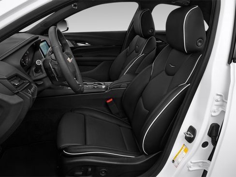 Used 2023 Cadillac CT4 V image 10