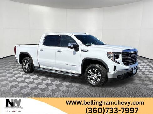 Used 2022 GMC Sierra 1500 SLT w/ X31 Off-Road Package image 1
