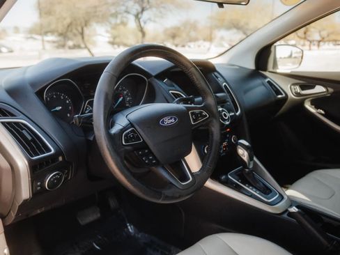 Used 2018 Ford Focus Titanium image 13