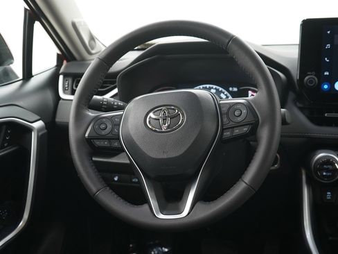 Used 2025 Toyota RAV4 XLE Premium w/ Weather Package AWD/4WD image 17