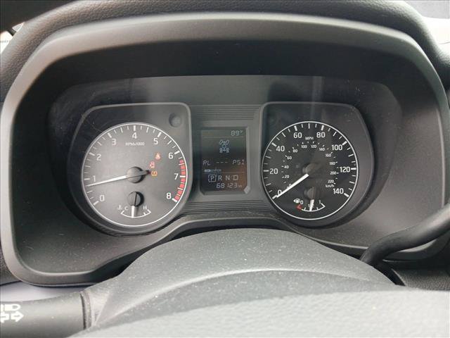 Used 2017 Nissan Titan S AWD/4WD image 11
