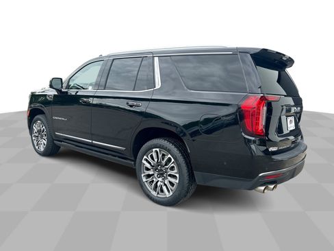 Used 2023 GMC Yukon Denali Ultimate AWD/4WD image 7