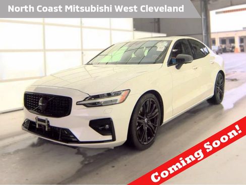 Used 2024 Volvo S60 B5 Plus w/ Climate Package AWD/4WD image 1