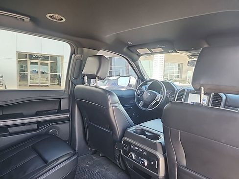 Used 2020 Ford Expedition Max XLT w/ Equipment Group 202A image 9