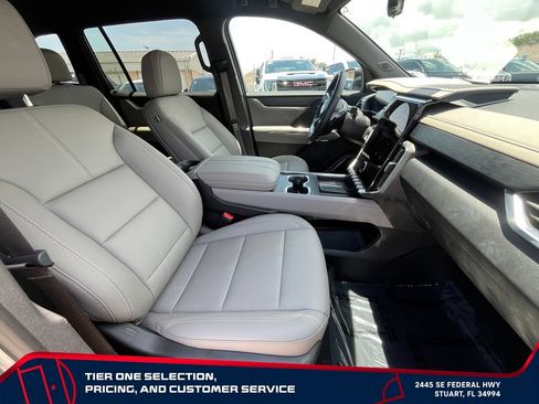 New 2026 GMC Acadia Elevation w/ Black Edition FWD image 21