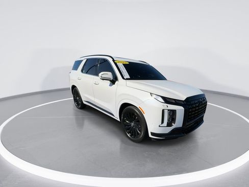 Used 2025 Hyundai Palisade Calligraphy image 2