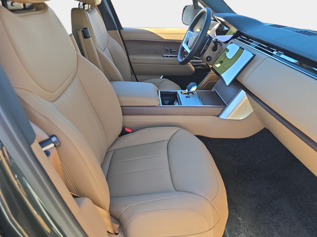New 2026 Land Rover Range Rover SE AWD/4WD image 10