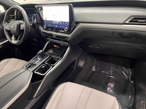 Certified 2026 Lexus TX 350 AWD w/ Technology Package image 12