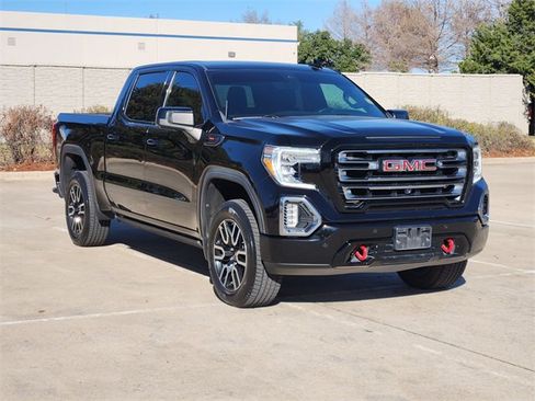 Used 2021 GMC Sierra 1500 AT4 w/ AT4 Value Package image 3