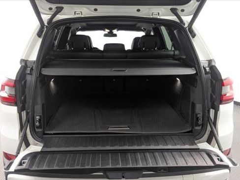 Used 2023 BMW X5 sDrive40i w/ Premium Package RWD image 18