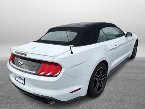 Used 2022 Ford Mustang Premium image 7