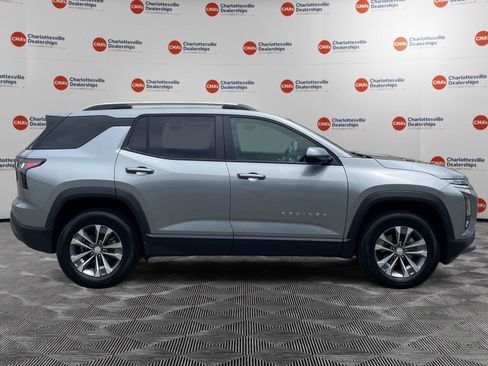 Used 2025 Chevrolet Equinox LT w/ Convenience Package II AWD/4WD image 6