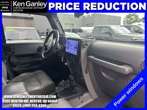 Used 2007 Jeep Wrangler Unlimited Sahara AWD/4WD image 22