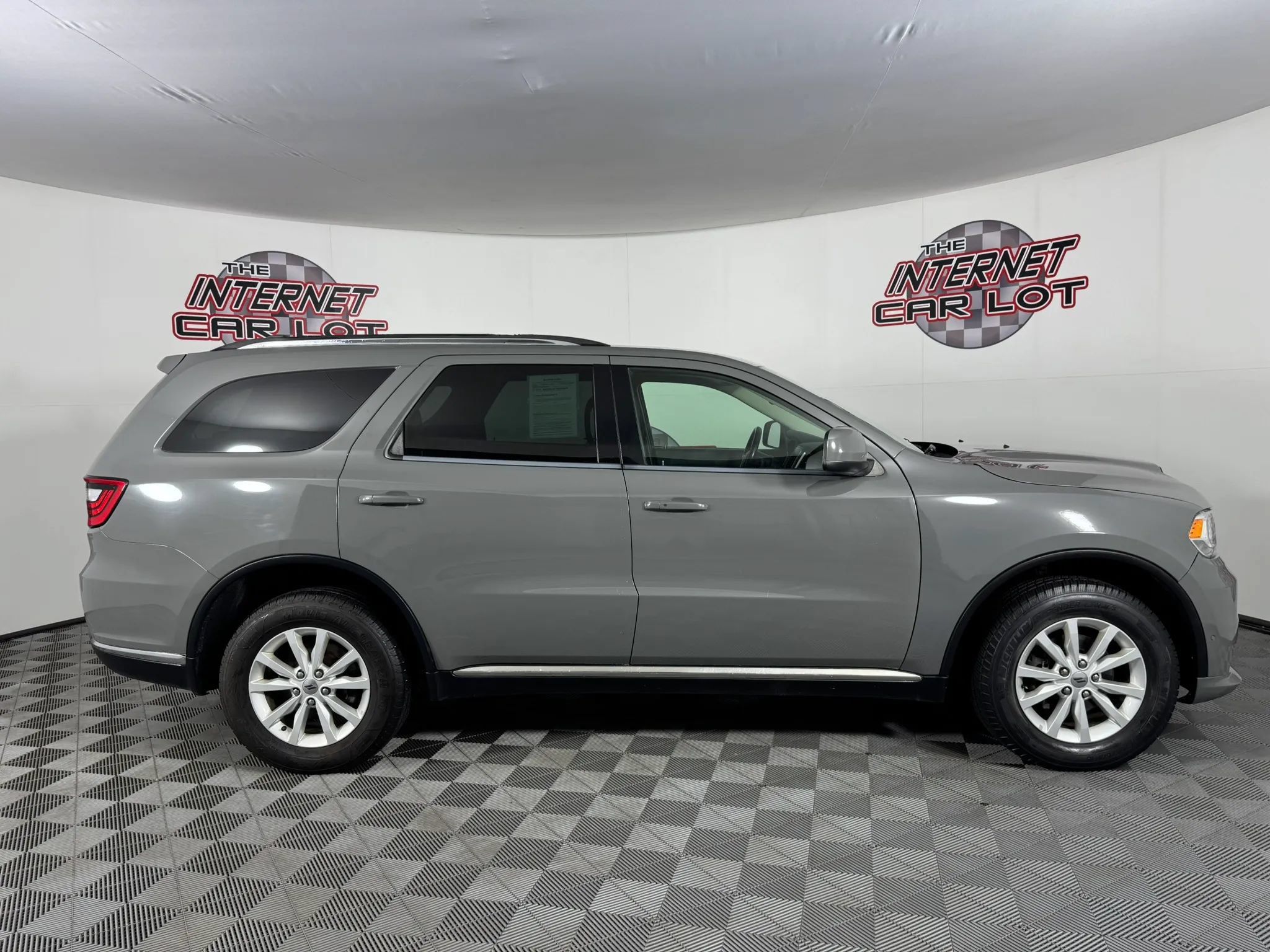 Used 2020 Dodge Durango SXT AWD/4WD image 8