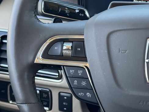 Certified 2023 Lincoln Navigator Reserve image 20