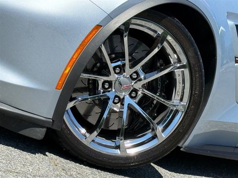 Used 2017 Chevrolet Corvette Grand Sport RWD image 9