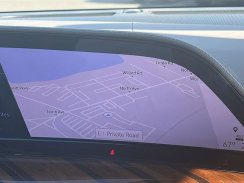 Certified 2024 Cadillac Escalade Sport Platinum w/ Heavy-Duty Trailer Package image 23