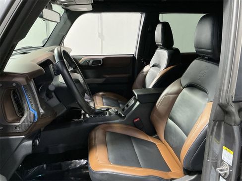Used 2023 Ford Bronco Outer Banks image 21