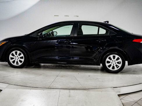 Used 2024 Toyota Corolla LE FWD image 5