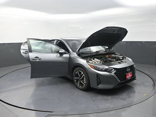 Used 2024 Nissan Sentra SV FWD image 39