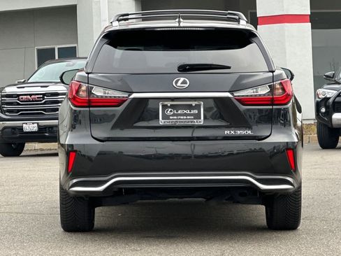 Used 2019 Lexus RX 350L w/ Premium Package image 8