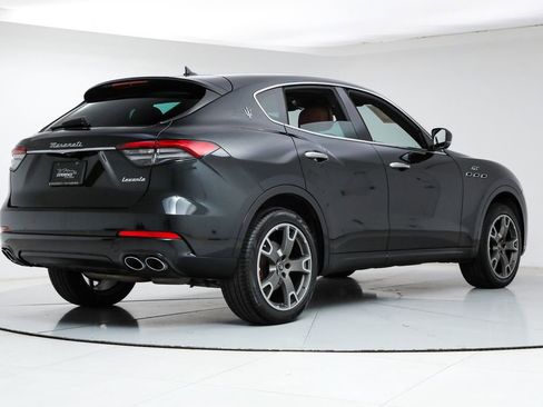 Certified 2023 Maserati Levante GT image 5