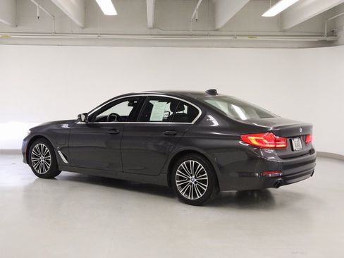 Used 2019 BMW 530e xDrive image 8