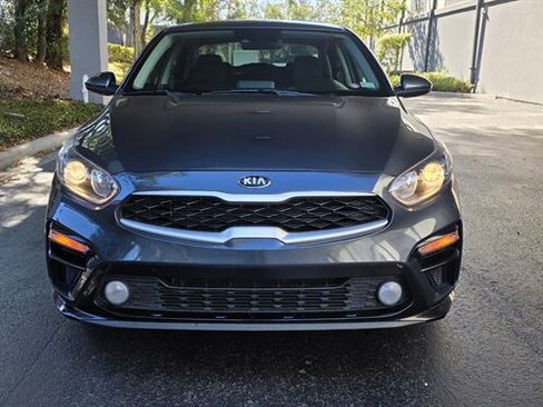 Used 2021 Kia Forte LXS image 3
