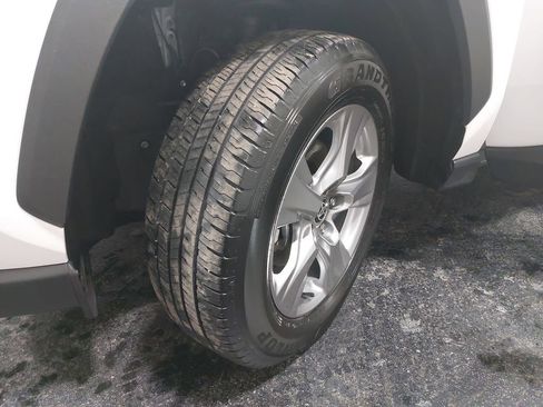 Used 2025 Toyota RAV4 XLE image 33