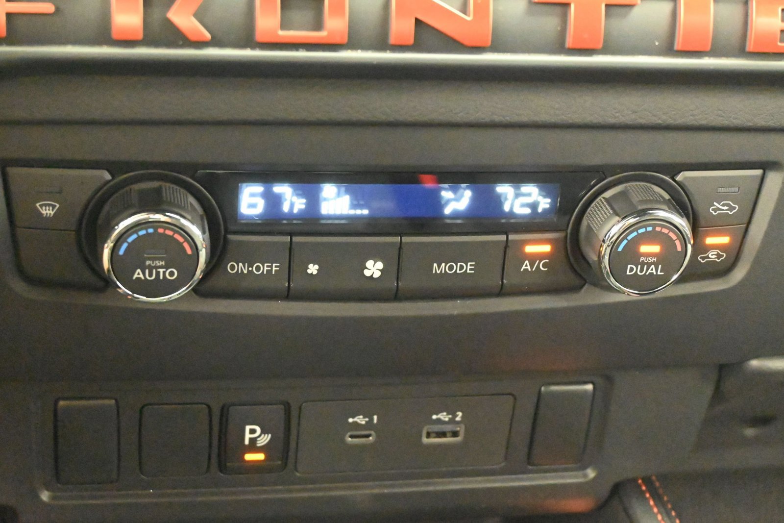 Certified 2025 Nissan Frontier PRO-4X AWD/4WD image 18