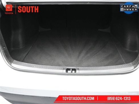 Used 2023 Toyota Corolla LE image 28