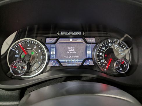 Used 2024 RAM 2500 Big Horn w/ Level 2 Equipment Group image 18