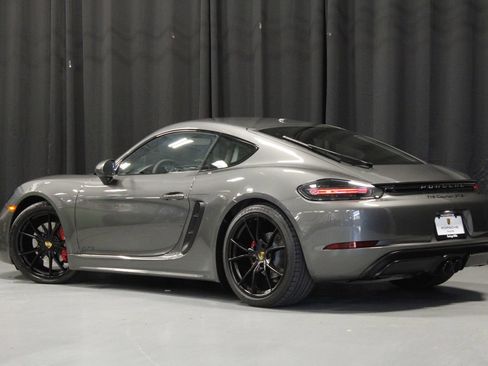 Certified 2018 Porsche 718 Cayman GTS RWD image 3