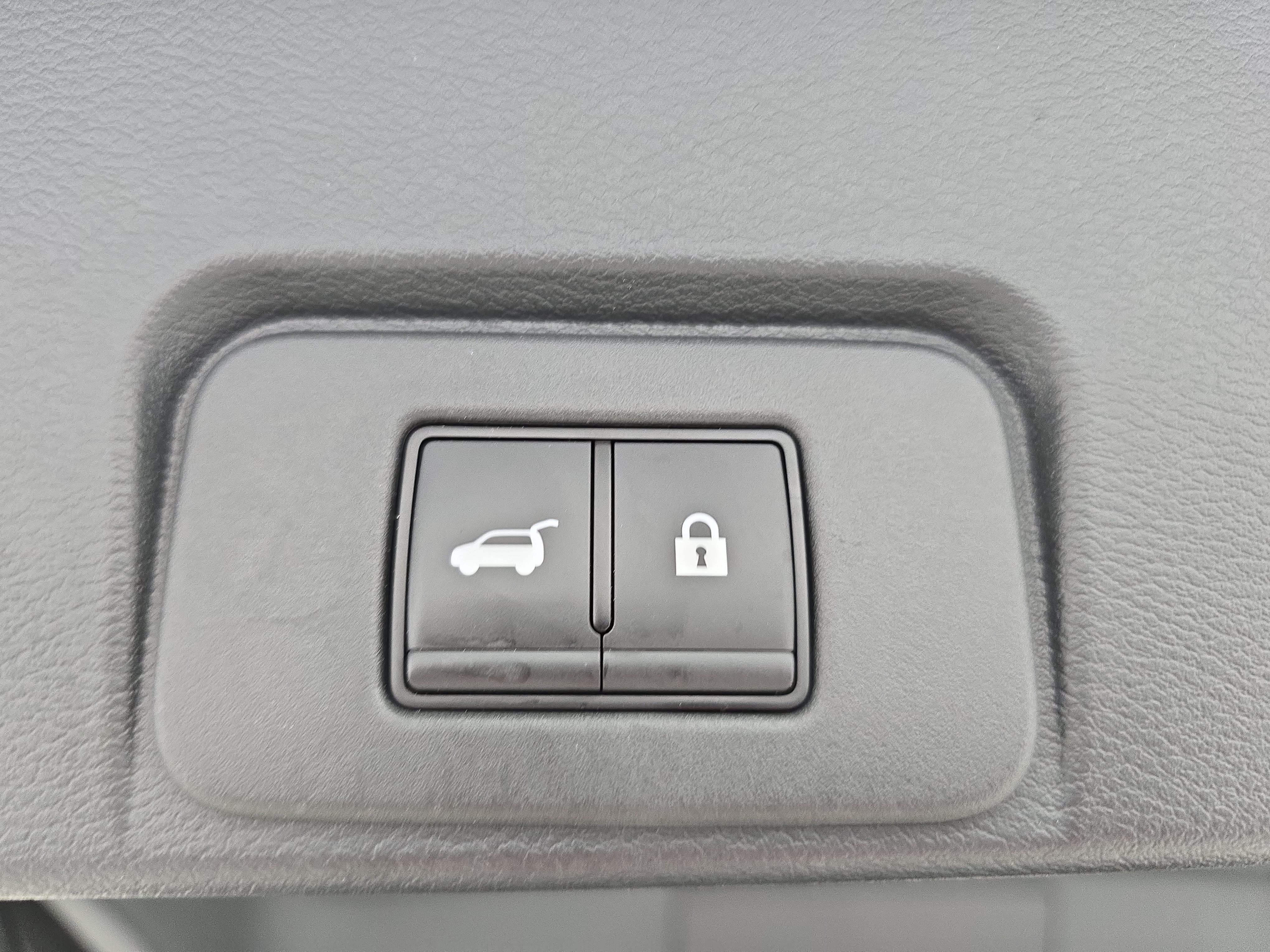 Certified 2024 Nissan Rogue SV w/ SV Premium Package AWD/4WD image 13