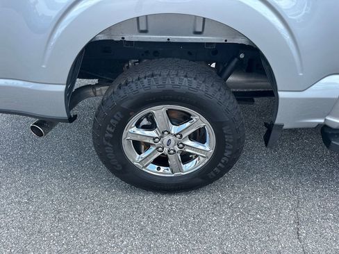 Used 2025 Ford F150 XLT w/ Equipment Group 301A Standard AWD/4WD image 17