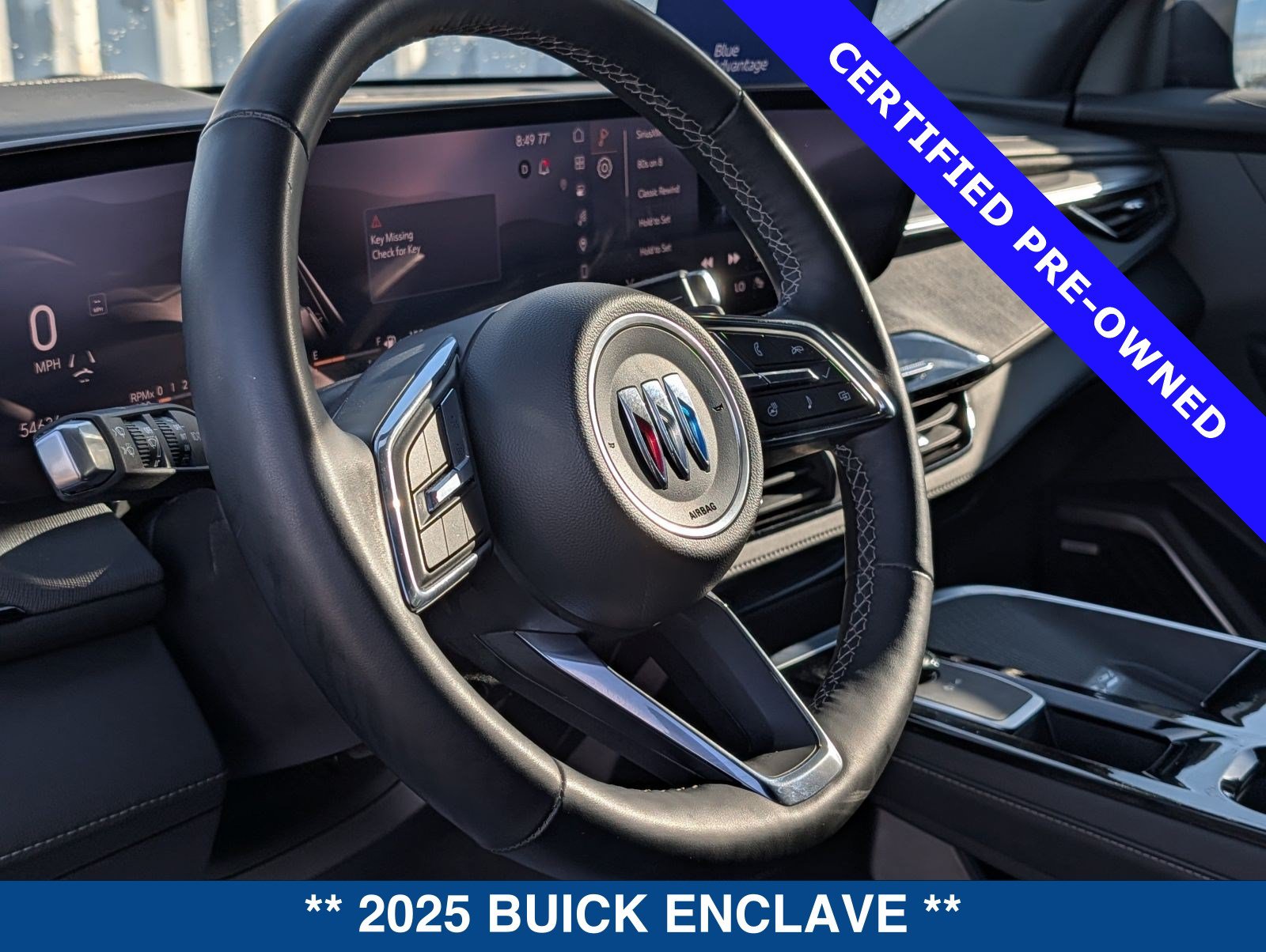 Used 2025 Buick Enclave Preferred FWD image 24