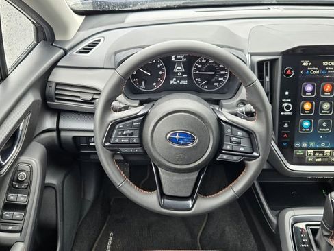 Certified 2025 Subaru Crosstrek 2.5i Limited w/ Crosstrek Mirror Package image 3